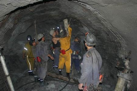武陵工程爆破中的危险因素分析以及应对工程爆破危险的措施